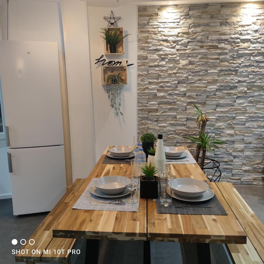 Cannes Holiday Suite A 2 Pas Du Festival Et Plages Luaran gambar